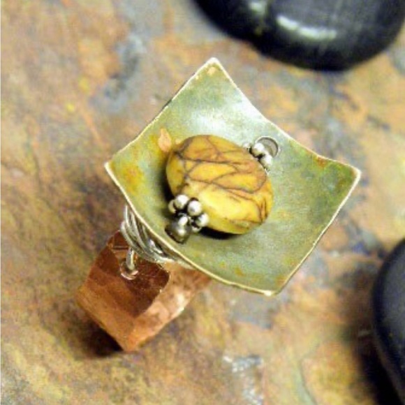 Copper, brass, and silver ring (size 7.25) - Picture 3 of 6